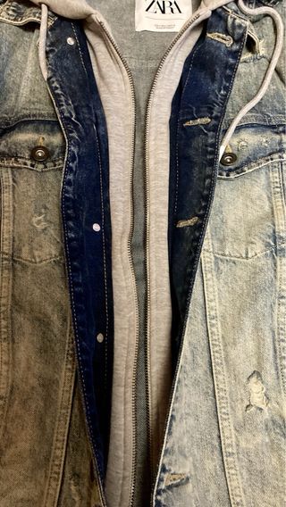 Cazadora vaquera con mangas algodón Zara 