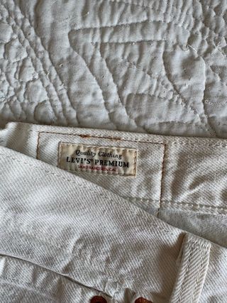Pantalón Levis blanco  