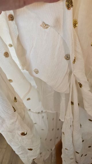 Vestido Cuplé blanco lentejuelas doradas