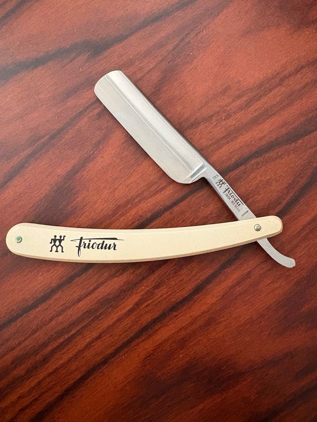 Navaja de barbero Friedrich Herder