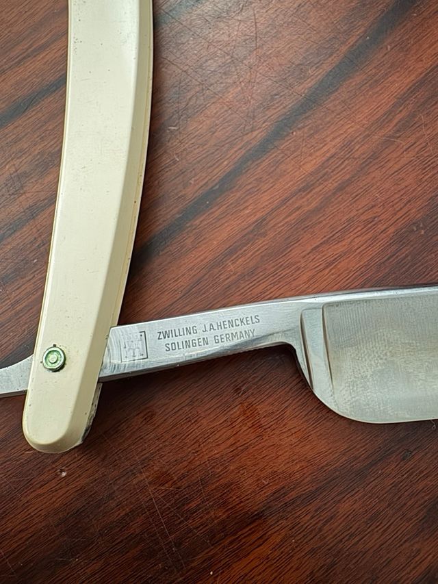 Navaja de barbero Friedrich Herder