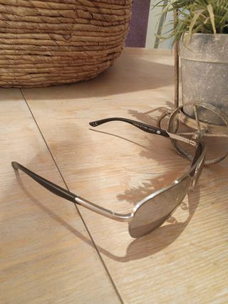 Gafas de sol aviador plateadas. 