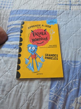 Grandes Pinreles / Pete's Big Feet: School of M...