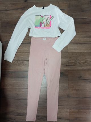 Conjunto MTV Crop Top y Leggings Rosa