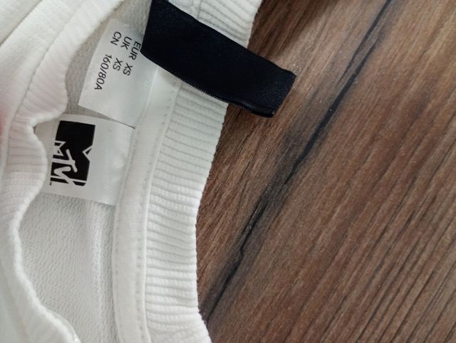 Conjunto MTV Crop Top y Leggings Rosa