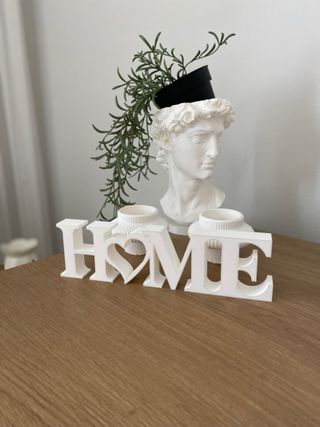 Scritta HOME decorativa stampata in 3D con PLA