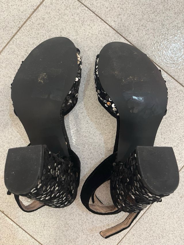 Sandalias lentejuelas y terciopelo PRIMARK, t. 38