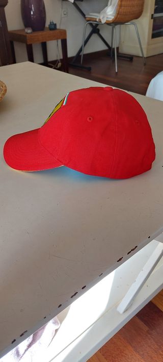 Gorra Ferrari Scuderia F1 Roja