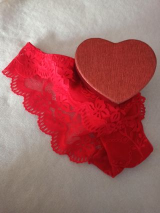 Braguita Corazón de encaje Talla L/XL