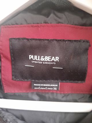 Anorak Pull&Bear Rojo