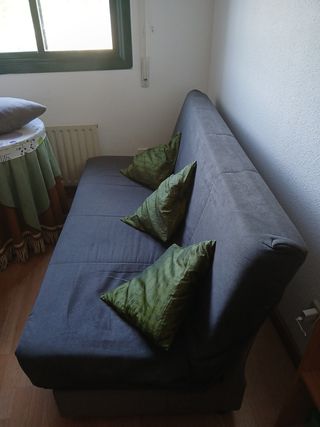 Sofá cama gris y verde oliva