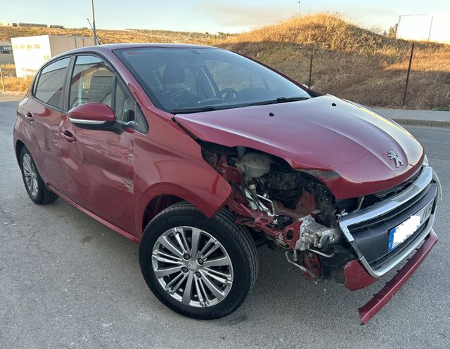 Peugeot 208 2017 ACCIDENTADO