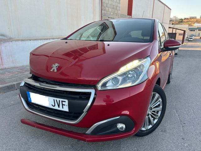 Peugeot 208 2017 ACCIDENTADO