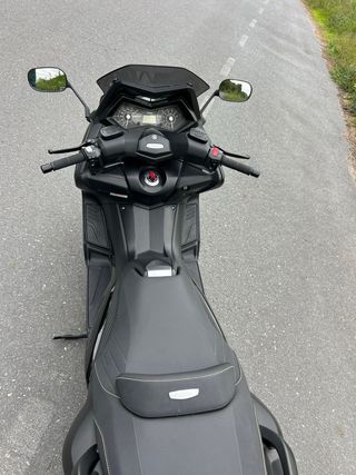 Yamaha T Max 530 Negra