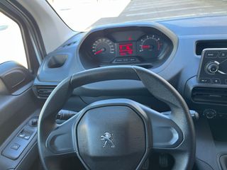 PEUGEOT PARTNER 1.6 HDI POR SOLO **189€/MES**