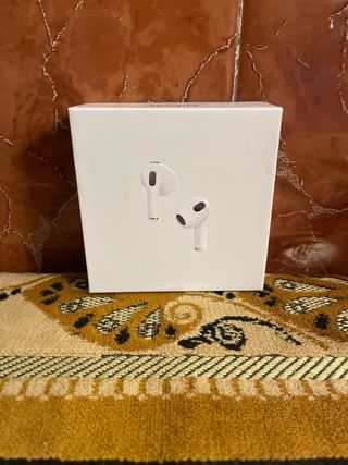 Cascos inalámbricos Apple blancos