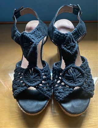 Zapatos de Cuñas negras