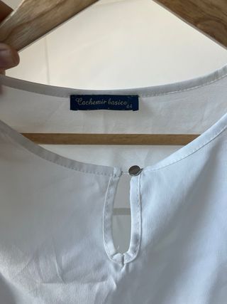 Blusa blanca fluida