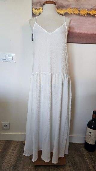Vestido Mango largo blanco nuevo.