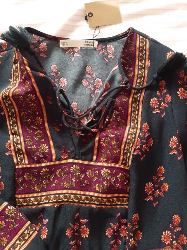 Vestido tipo bono fondo azul marino