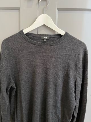 Jersey UNIQLO hombre gris talla M