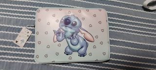 Funda portátil Disney Stich con corazones