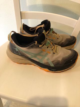 Asics Trabuco scarpe da trail running