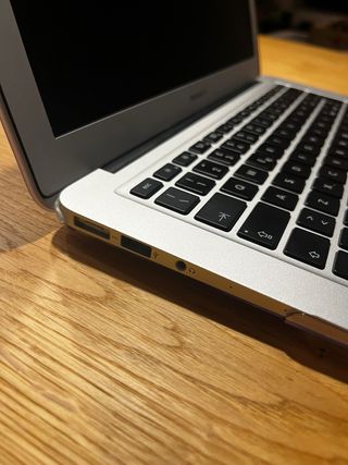 MacBook Air 13” 2017 - Apple Argento