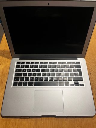 MacBook Air 13” 2017 - Apple Argento