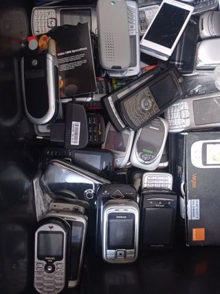 Lote Móviles Vintage Nokia, Philips, Samsung, Siem