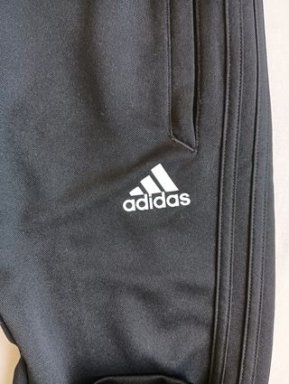 Pantalones chándal Adidas negros