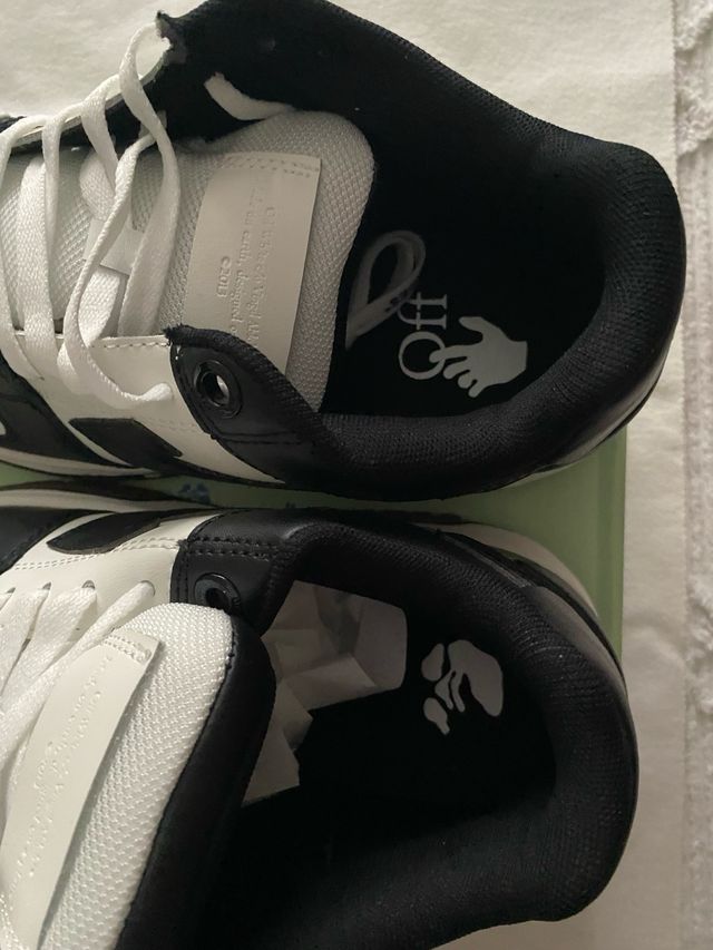 Scarpe Off-White nere e bianche mai indossate