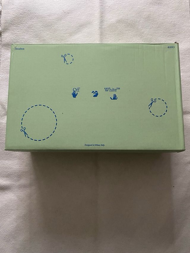 Scarpe Off-White nere e bianche mai indossate