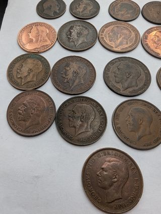 Reino Unido colección 1/2 y 1 penique diferentes.
