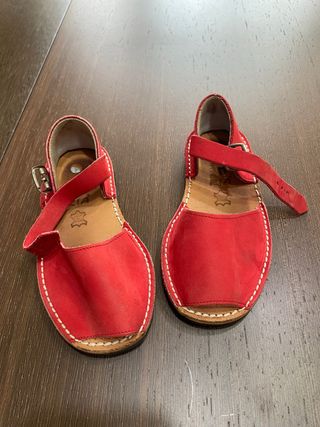 Sandalias (abarcas) unisex rojas