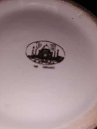 Jarrón de porcelana fina con sello