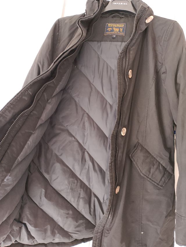 Parka Woolrich nera mancanza cappuccio