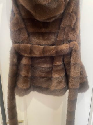 Chaleco visón sintético marrón