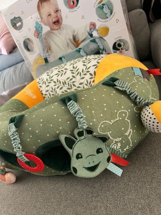 Asiento de actividades bebé “Sophie la girafe”