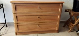 Cómoda/cajonera de madera