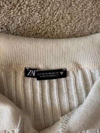 Polo camiseta Zara, talla M, el estado es perfecto
