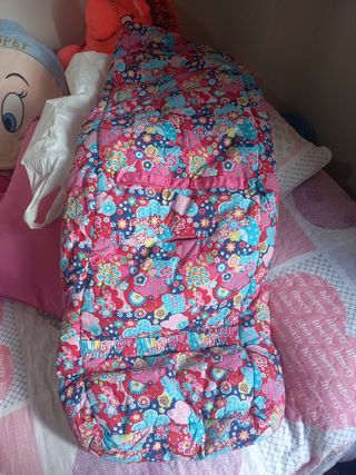 Tuctuc de forro para maxicosi del coche y saco car