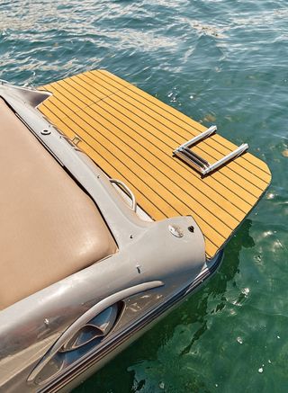 Lancha deportiva americana celebrity