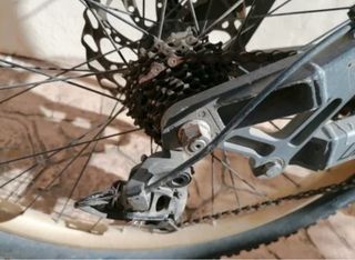 Bicicleta MTB Doble Suspensión DH
