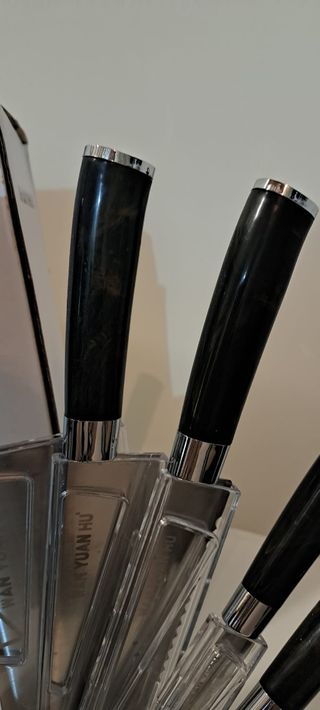 Ceppo portacoltelli trasparente e nero