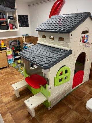 Casa jardín niños grande