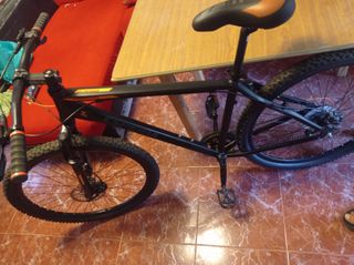 Bicicleta de Montaña Negra 