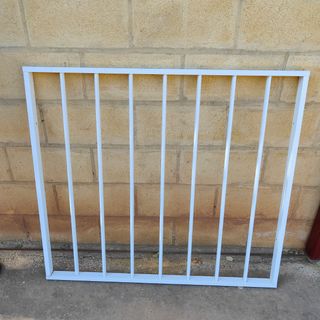 Verja de aluminio para ventana