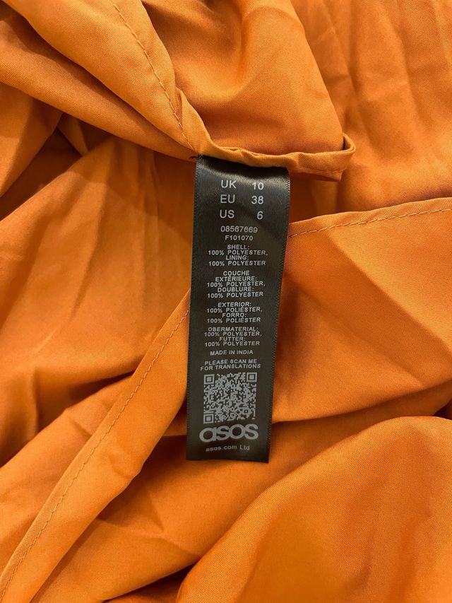 Vestido sirena, cuello halter y adornos ASOS, t.38