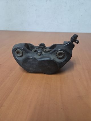 Pinza de freno delantera  KTM Duke 125 